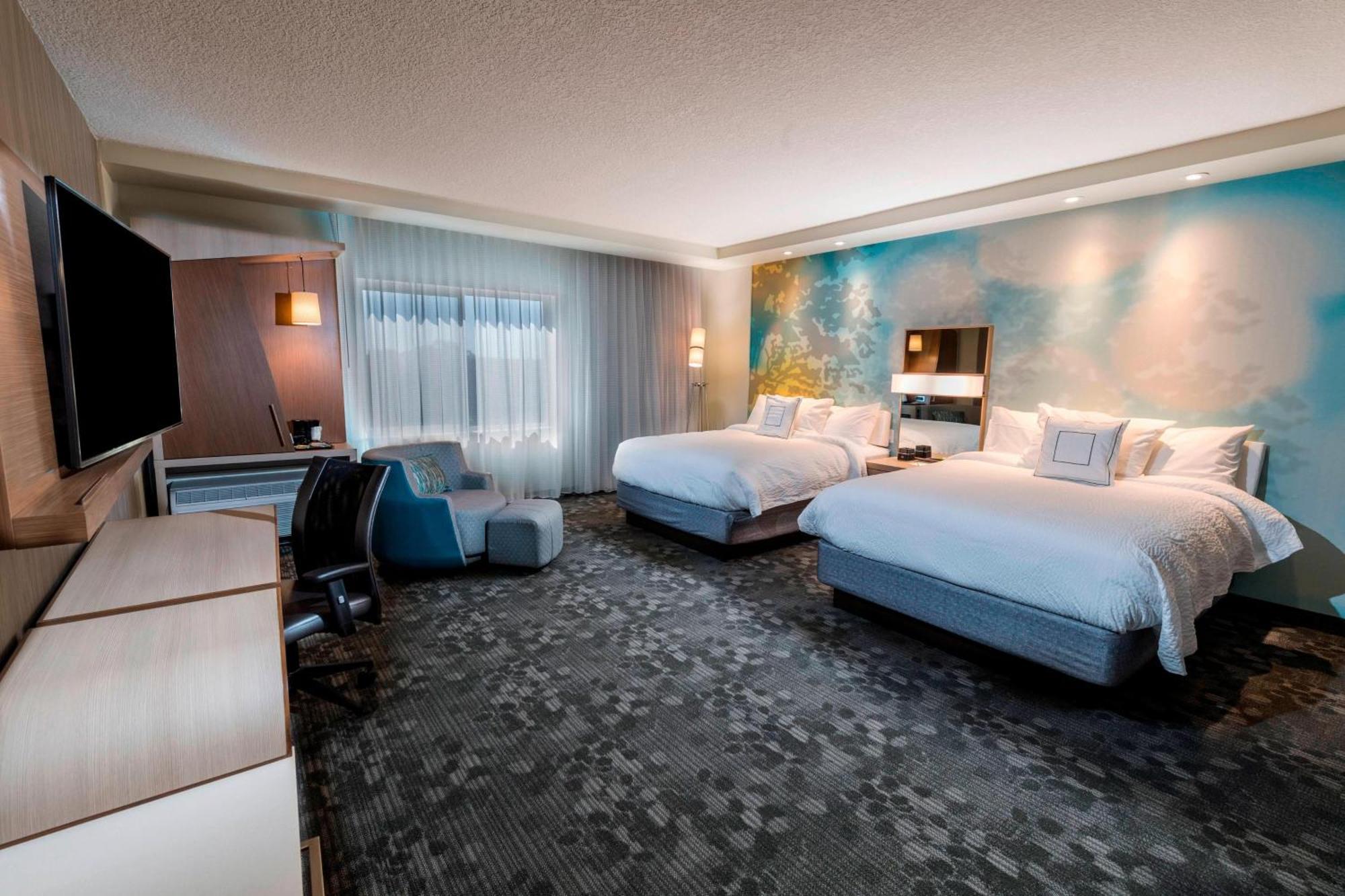 Courtyard By Marriott Tampa Northwest/veterans Expressway Hotel West Chase