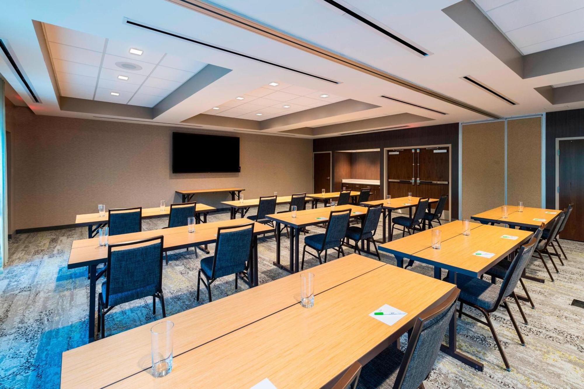 Hotel Courtyard By Marriott Tampa Northwest/veterans Expressway West Chase